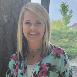 Meet your Posher, Leigh anne